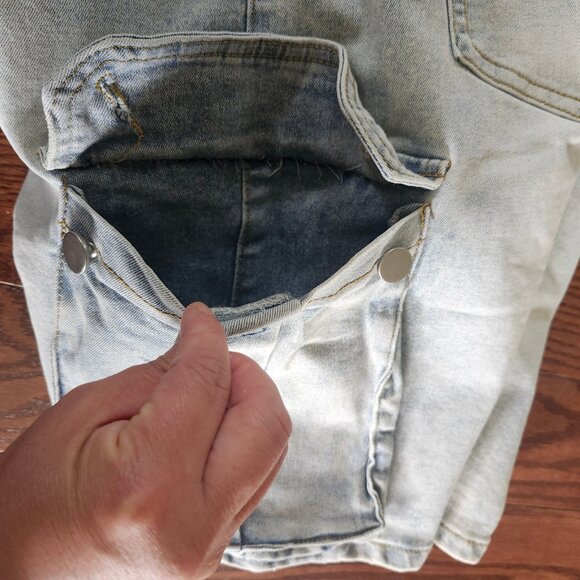 Share Women’s Y2K High Rise Cargo Denim Shorts Size L Utility Style Summer Casua - Picture 6 of 11